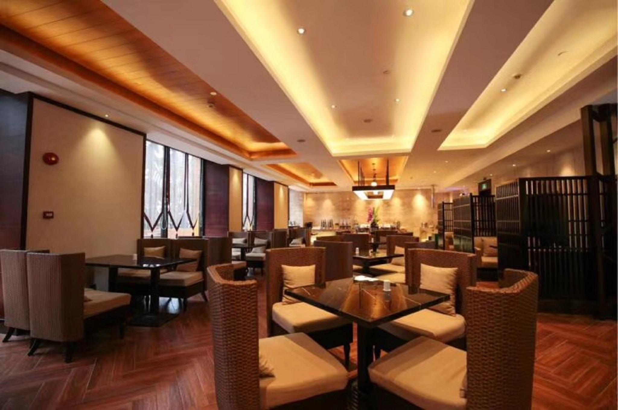 Relax Season Hotel Dongmen Shenzhen Buitenkant foto