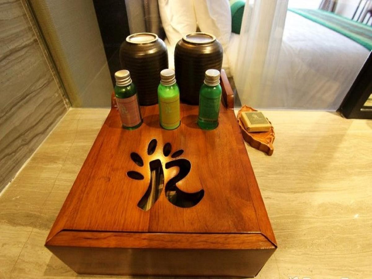 Relax Season Hotel Dongmen Shenzhen Buitenkant foto