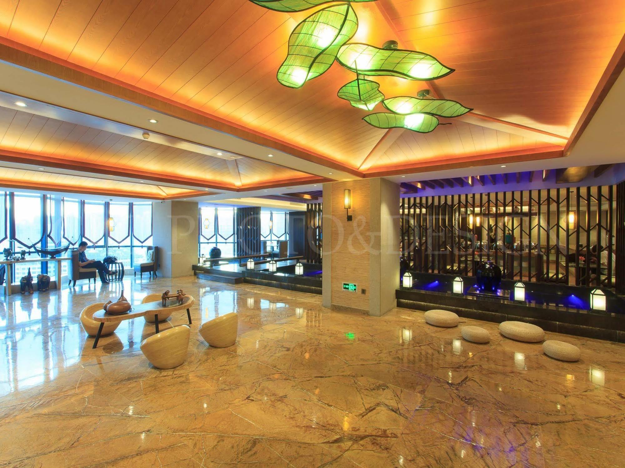 Relax Season Hotel Dongmen Shenzhen Buitenkant foto